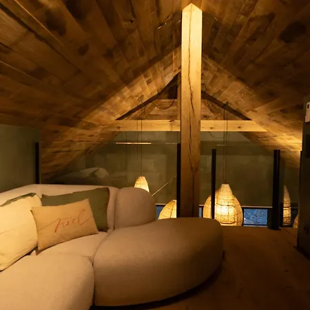 Maison Oscar - 8 Personnes Dans Le Centre De * Durbuy